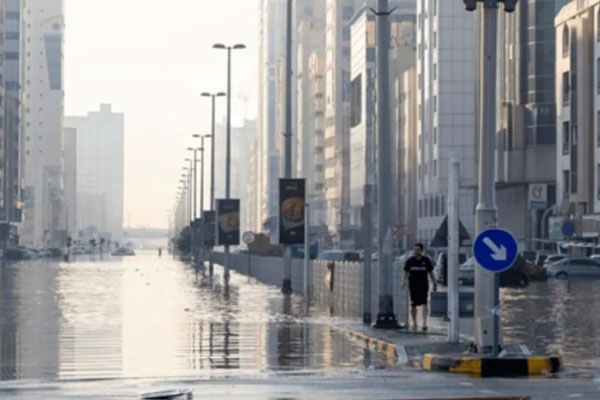 Dubai Flood and storm drain cleanup